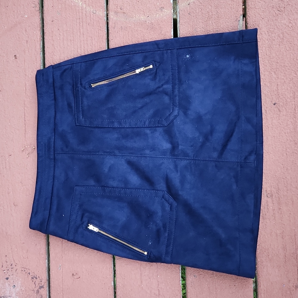 Ann Taylor LOFT suede‎ skirt size 0